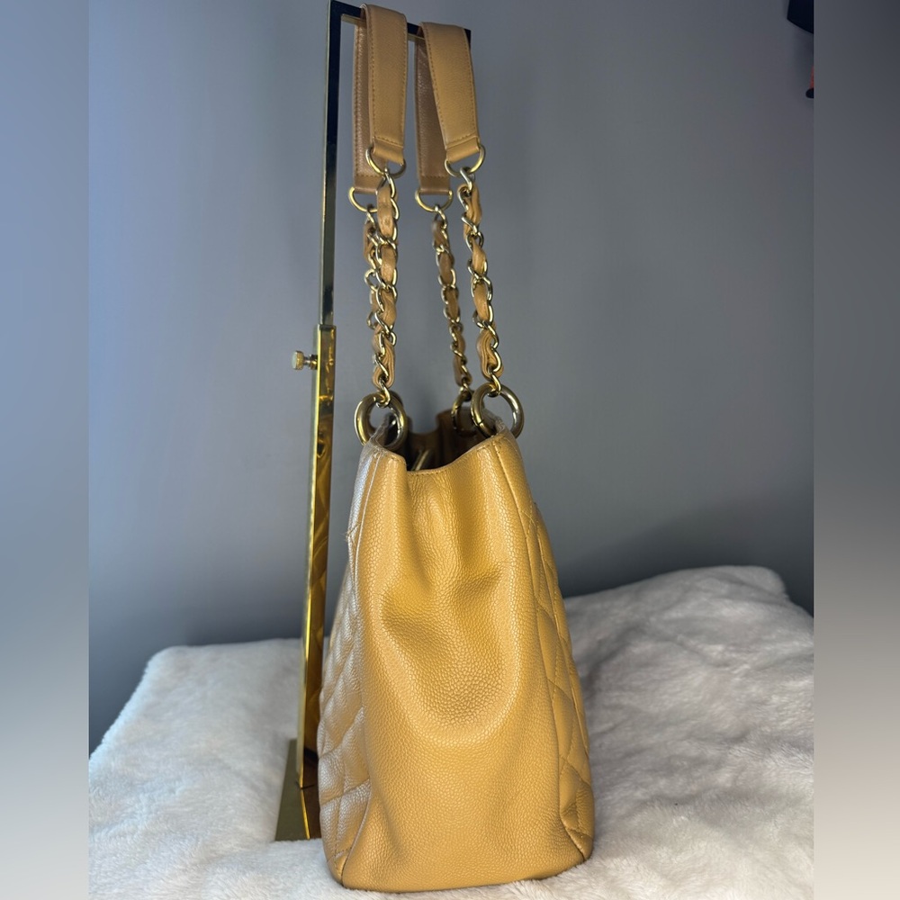 CHANEL Quilted Caviar Leather Beige Shopping Tote - Picture 3 of 16